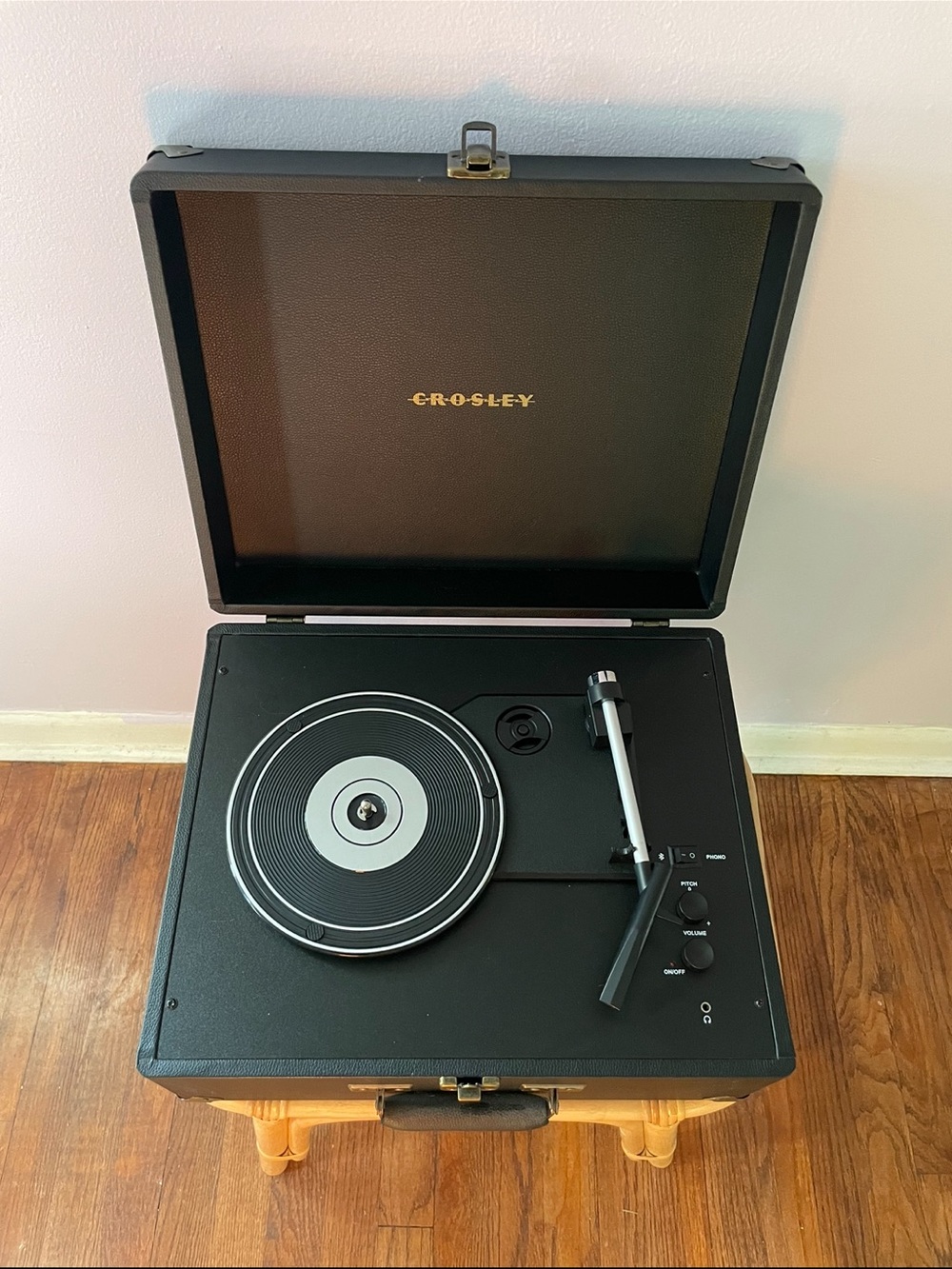 Crosley Black Portable Suitcase Turntable
